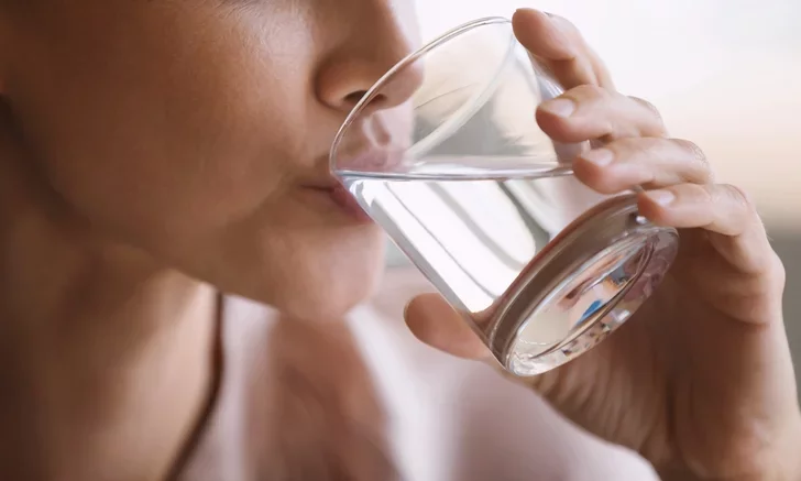 8 times to "drink water" to help reduce fat - increase immunity - king77