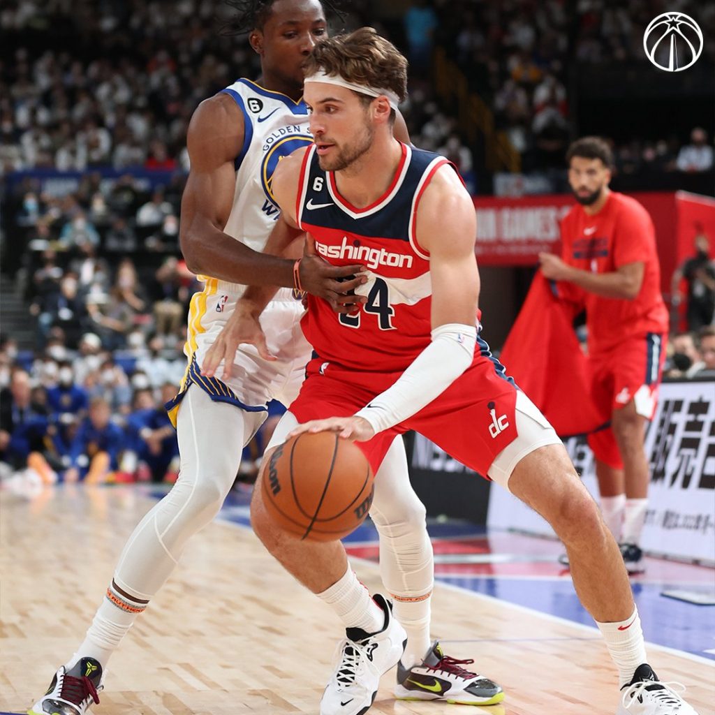 Kissper Guard "Wiz" sprained ankle, 4-6 weeks off.-onelove168